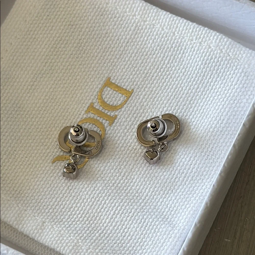 Christian Dior Pink Crystal Earrings logo with box and ribbon - Picture 4 of 7